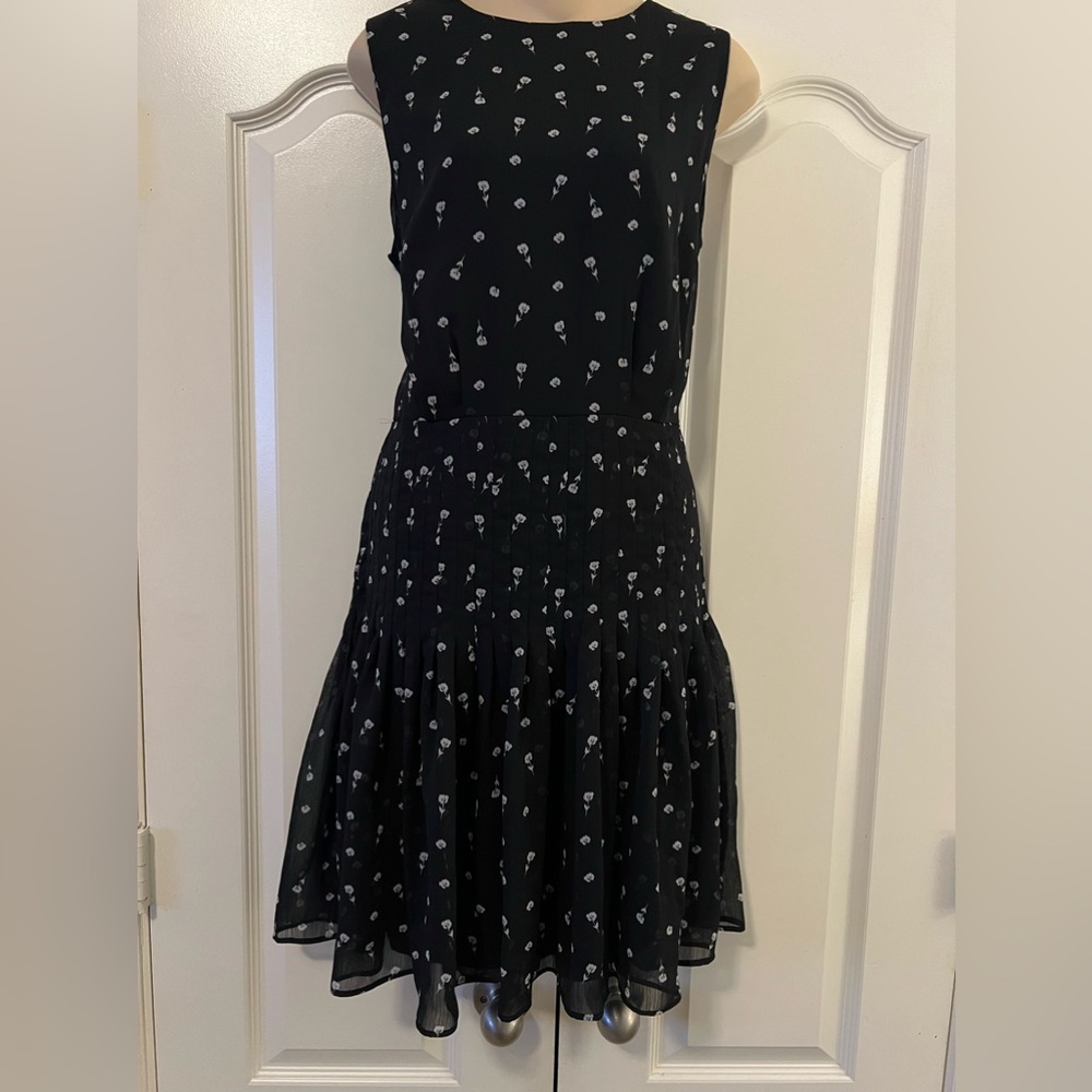 Ann Taylor black floral sundress dress. Size 10 new